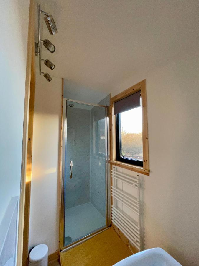 Per Ardua Shepherds Hut Fort William Bagian luar foto